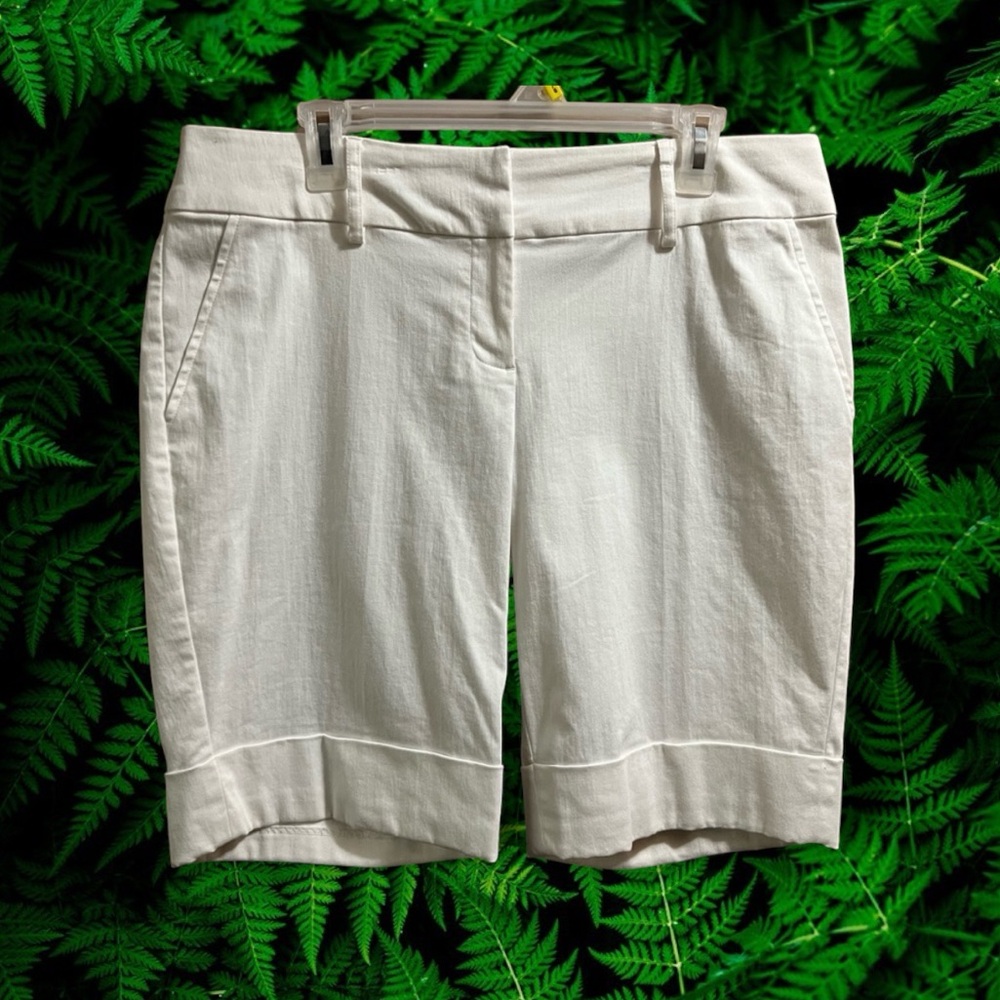 🍀2/$25 Ricki’s Ladies Size 12 White Shorts
